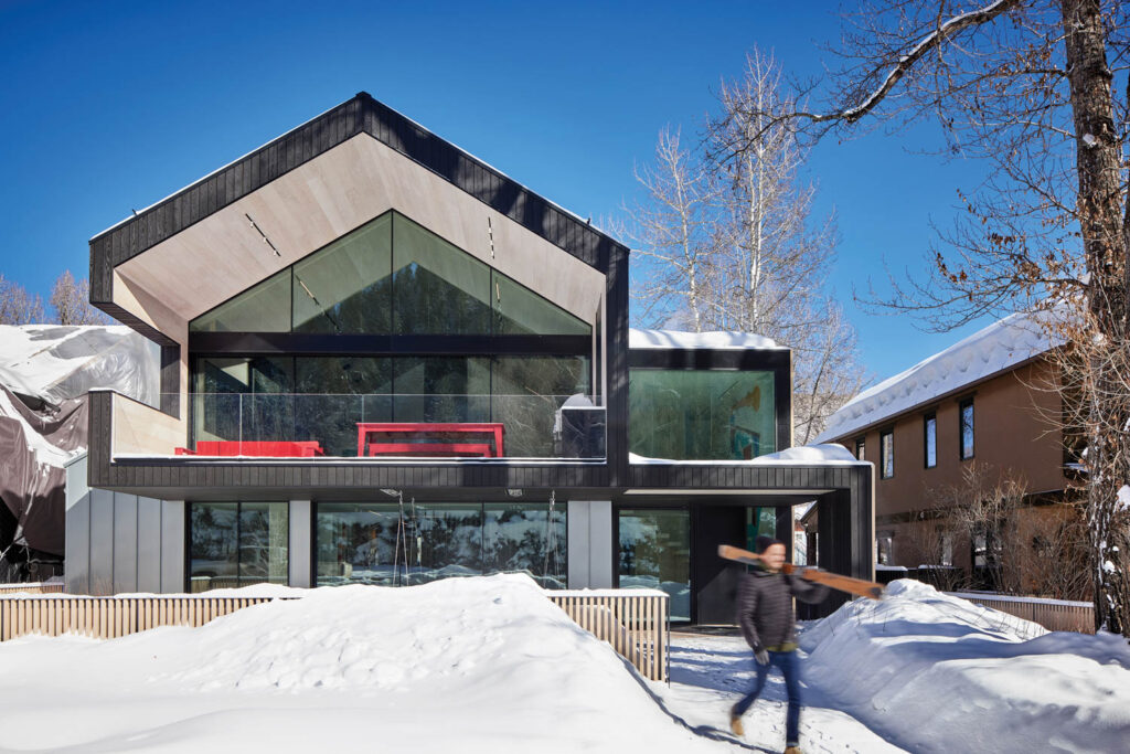 Aspen院外带周游雪