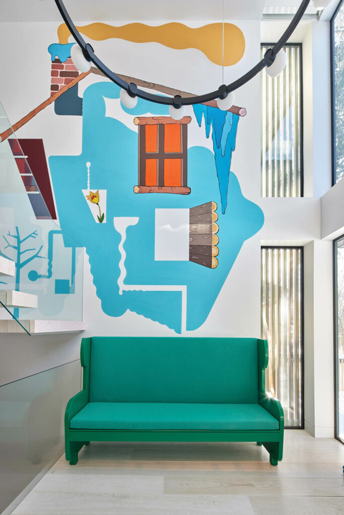 带线绿沙发和大美工的房间