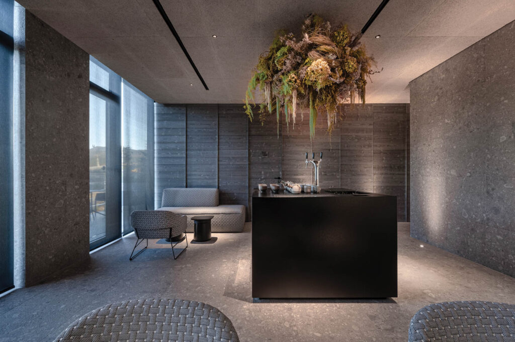 SPA接收区药草悬置