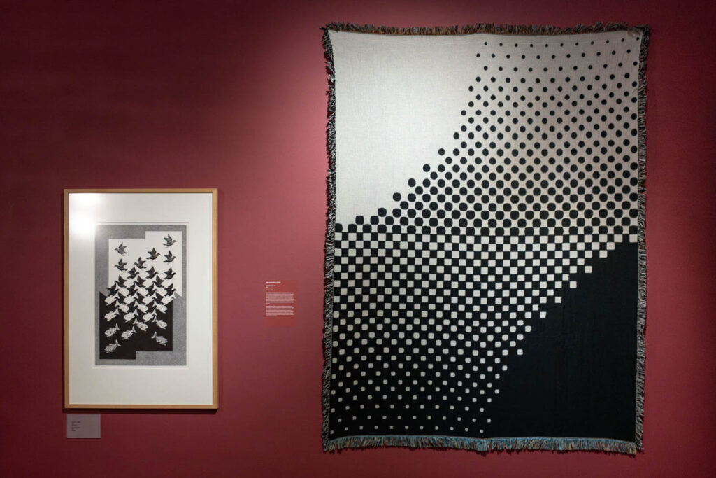 双大织物对黑红色背景