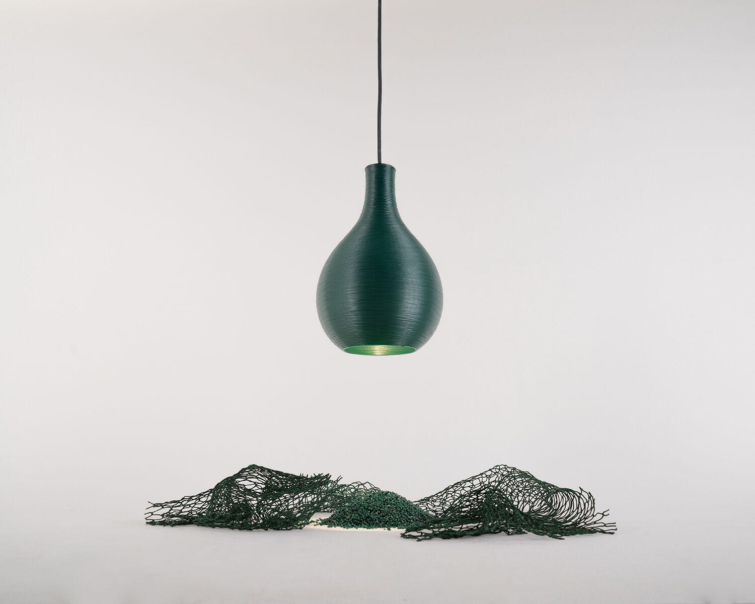 焦海泡沫和海草