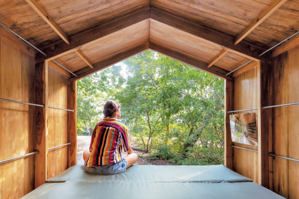 从轮子小屋内视图