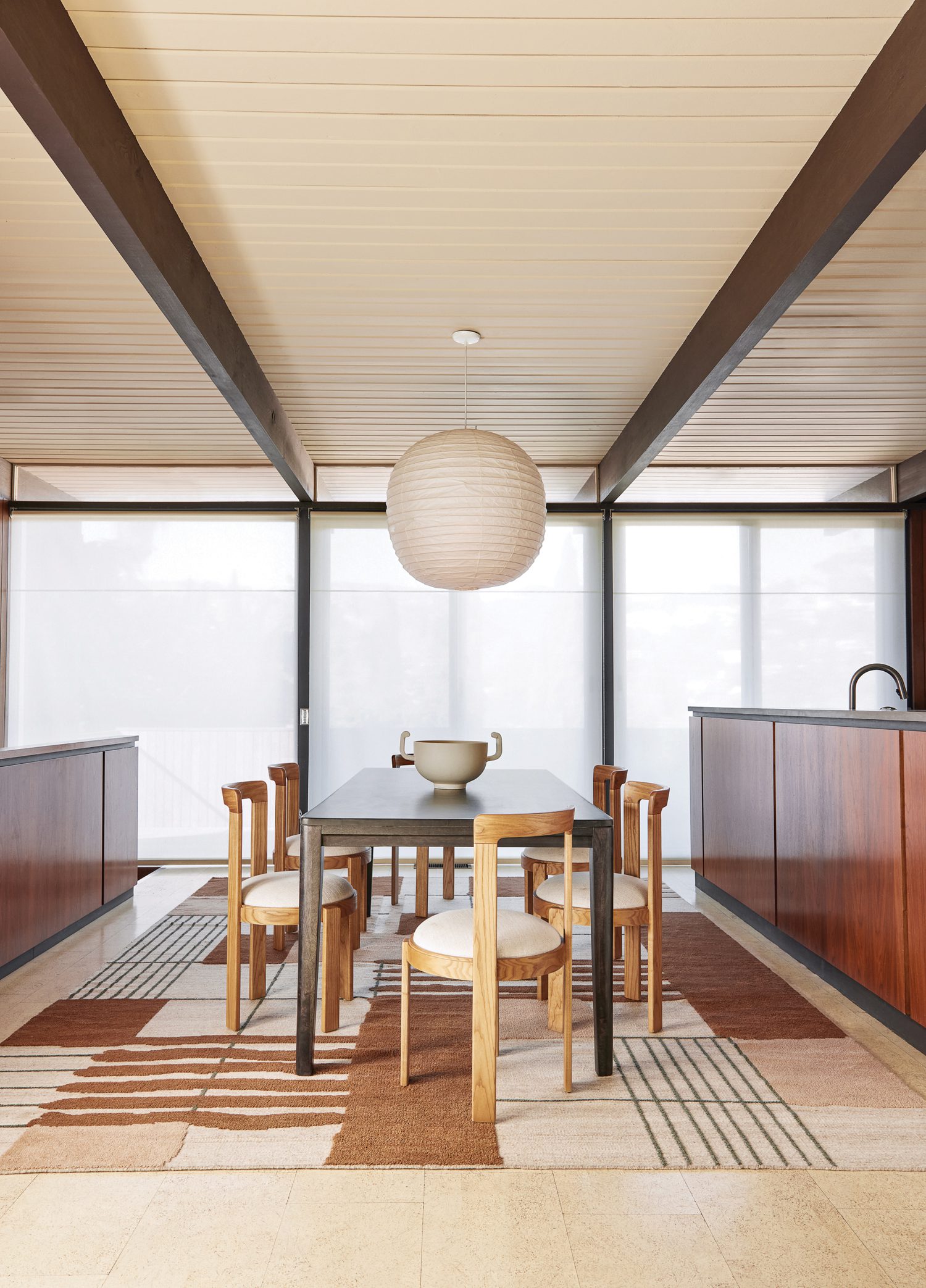 露露和Georgina地毯