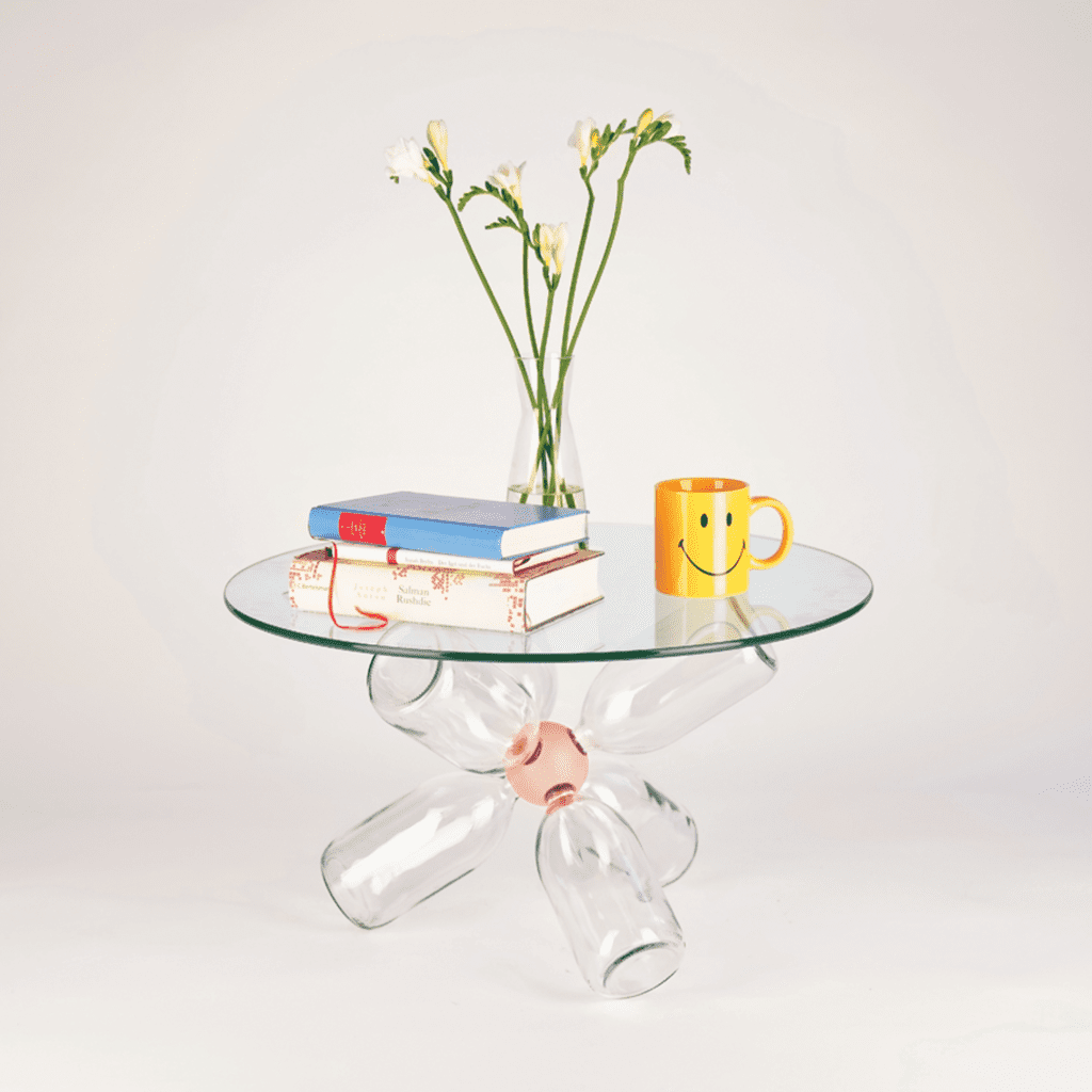 清晰邦格玻璃顶台由Buster Bang所编造并旁接木和尼龙连接器