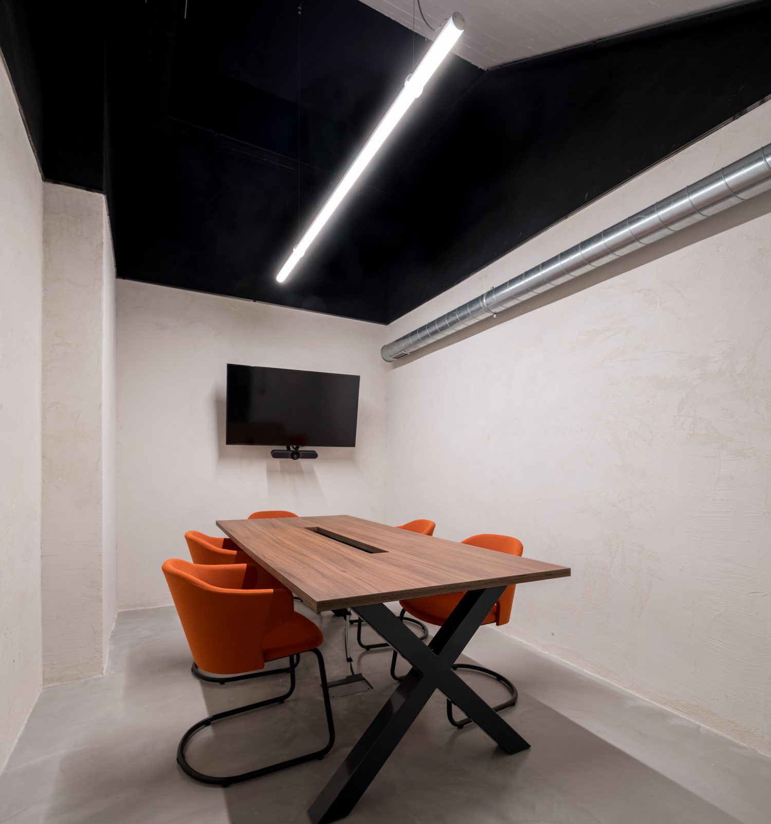 会议室线性光定点和跨波束表简洁性保持会议焦点