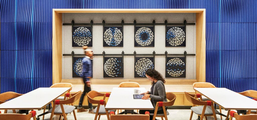 蓝墙搭建咖啡馆