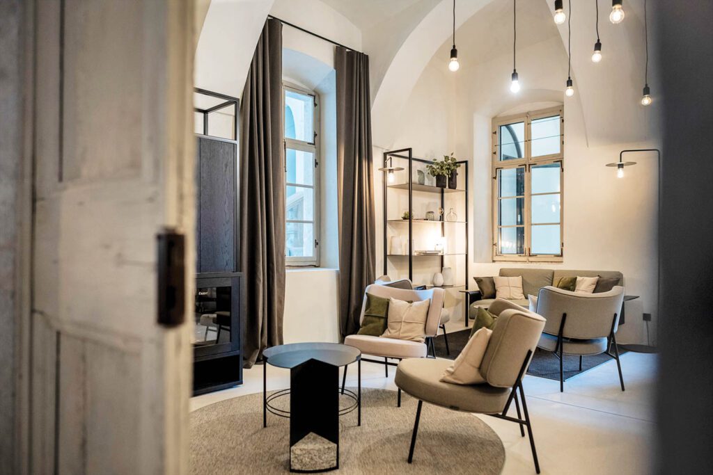 Busetti Garuti Redaelli可可椅提供休息室