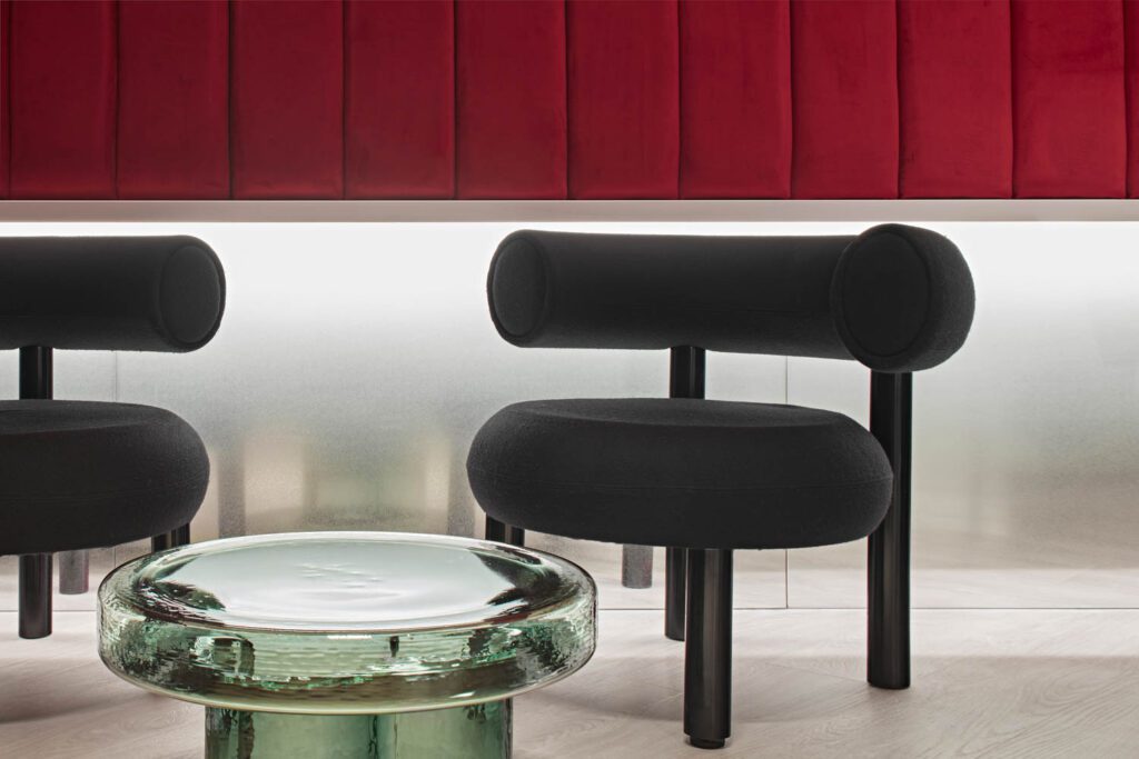 后方Tom Dixon轮椅环游迷你格式表