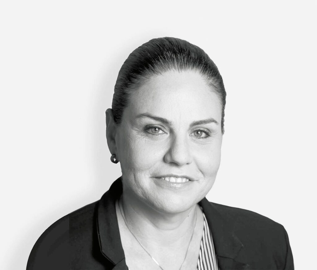 Jenna Knudsen,John Ellis礼堂