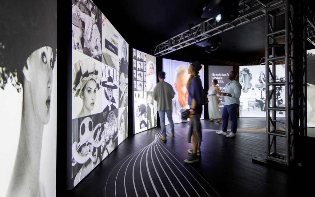 南街海港访问者经历摄像头图像、访问、视频、笔记和素描