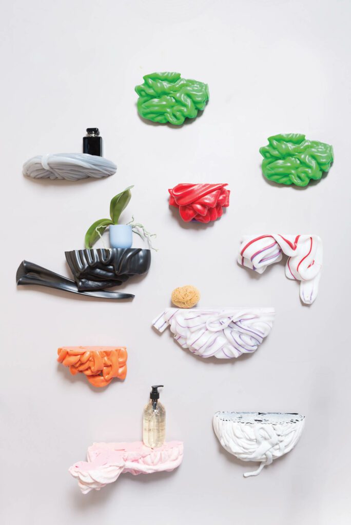 STUDIOTHIERDALEN:工厂超产聚乙烯塑料非例卷处理摄影:Studio Thier&vanDa