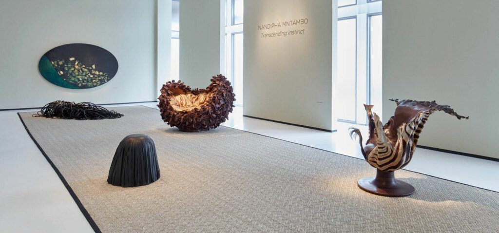 南底法姆坦博展览