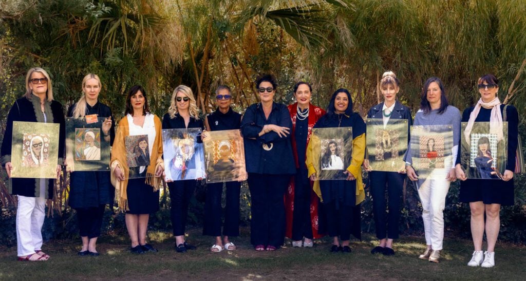 玛格丽特·麦克马洪、SVP兼温伯里内务局全球主管Siobhan Barry、HKS内务局全球主管Ana Pinto-Alecander、Josie Driscoll、Williams-Sonma商务公司SVP、Mavis Wiggins、TPG执行董事和演播室创作主管Cindy Allen、Rebecca Mos设计师和艺人Suchi Reddy、Reddimate架构设计创建者Katlain Schultz西面销售主管Williams-Sonoma商务公司Sara Duffy和Tara RoscoeNBJ设计主管