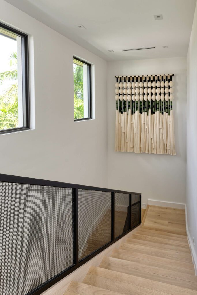 自定义楼梯特征黑金属穿孔栏杆,由Caralarga编程