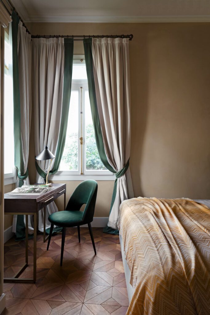 床房忽略室内院子加绿菜