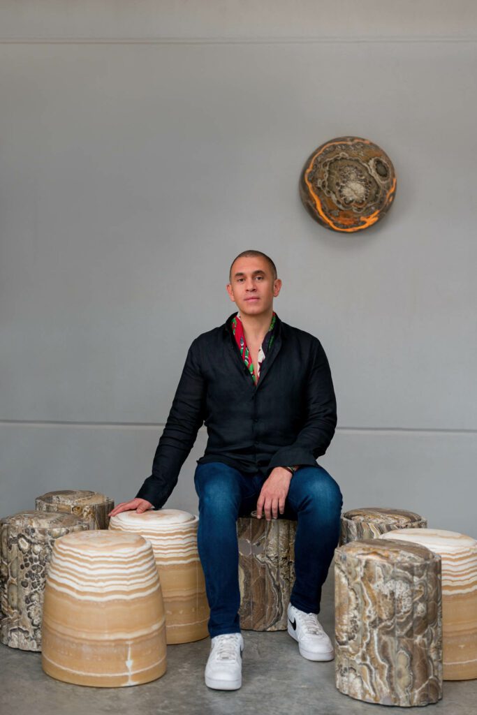 奥马尔查基尔照片由BillyDoss提供