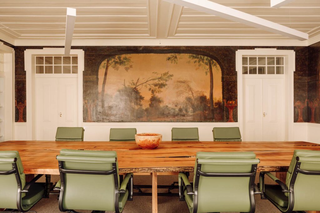 团队从现有frescos选择植物调色板和橄榄绿