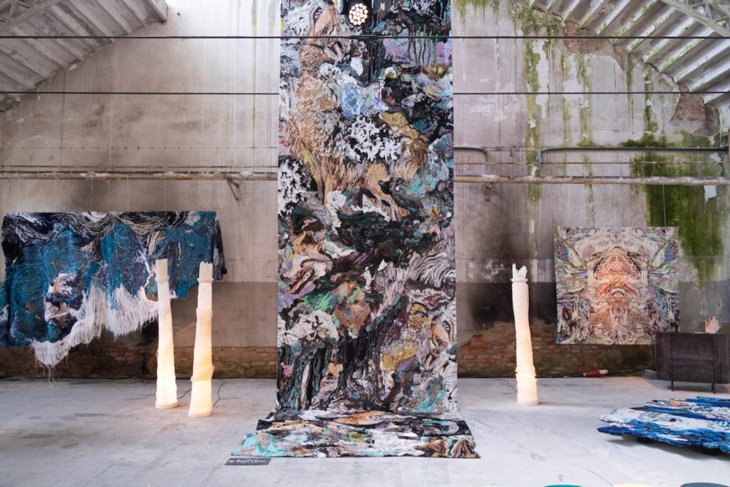 Krjst Studio抽象磁带由RSLT编织立灯照亮-