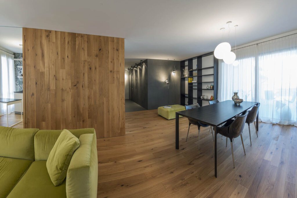 多西尼设计皮亚塞扎友宅内部 楼外墙同古教主人高雅 基本 谨慎的女人 房子也是如此照片由David Dolcini Studio提供