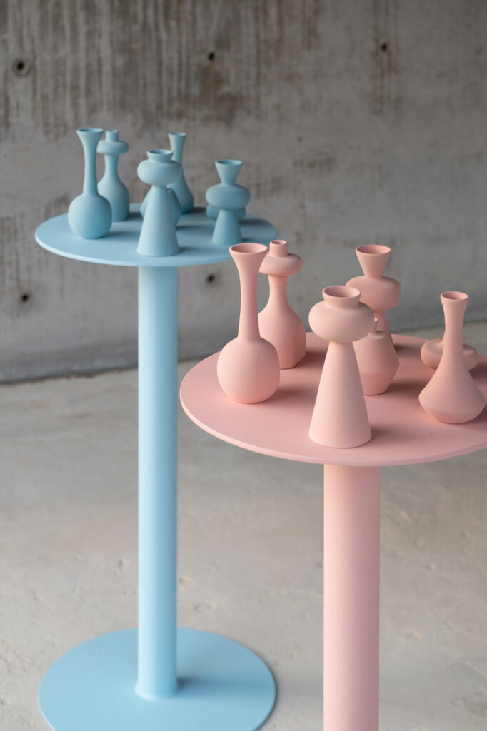 StillLifevass使用九种颜色