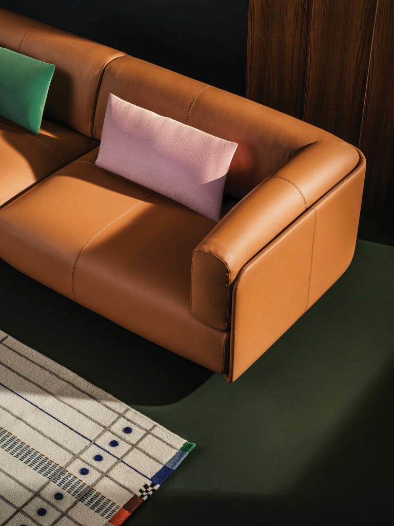 Shaal由Jonathan Levien和Nipadoshi代表Arper