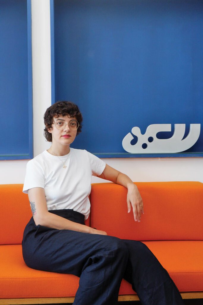 内居公寓Zagnoli 2022 Le BaindeMinuit混凝土雕塑