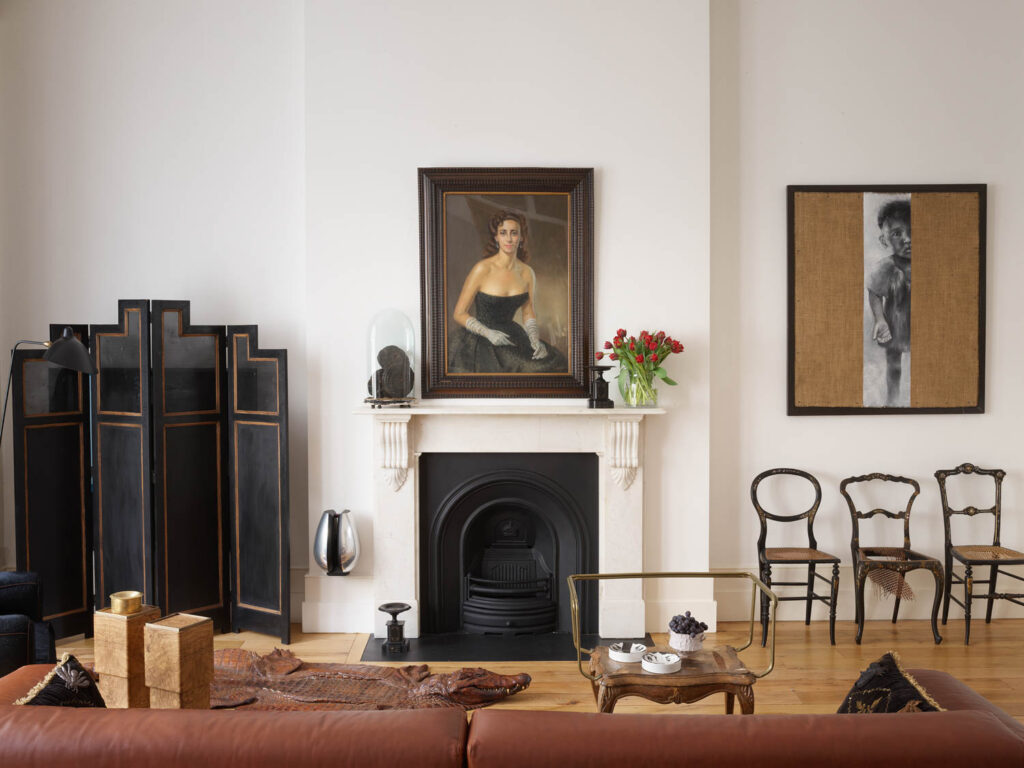 虚拟元素体现Enis个人Notting山平面