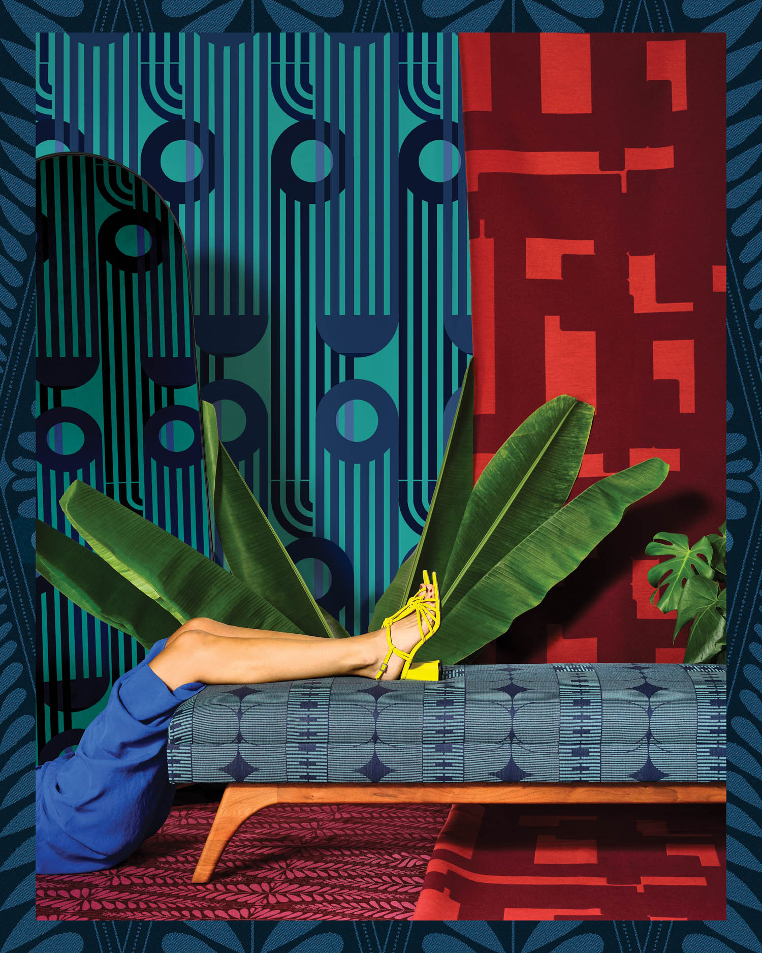 收集蓝粉图形织物