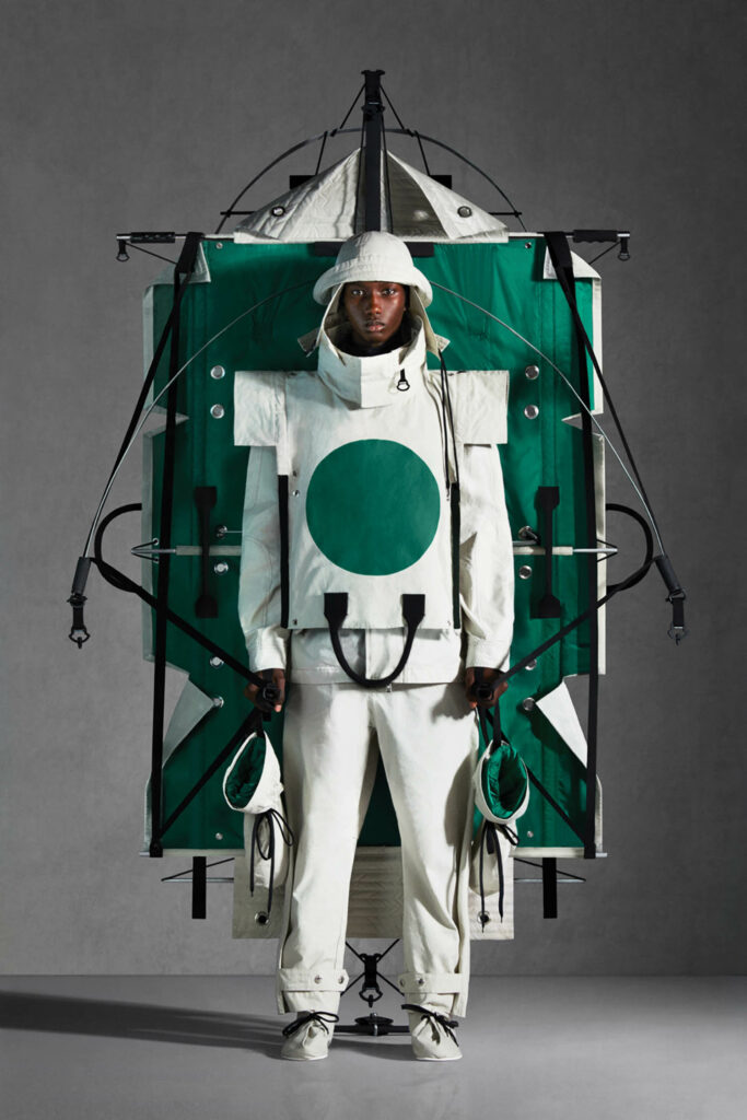 绿白时装搭建Craig Green