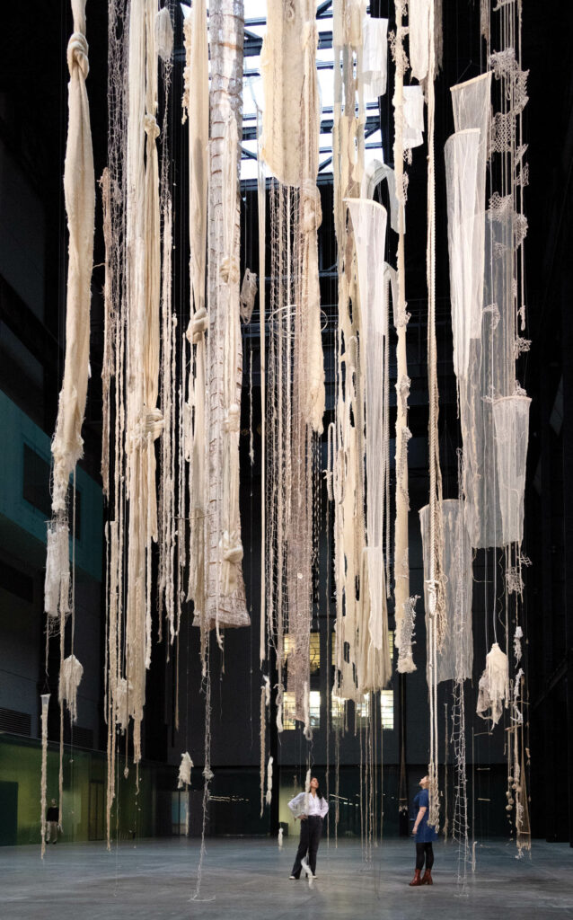 脑森林Quipu艺术安装