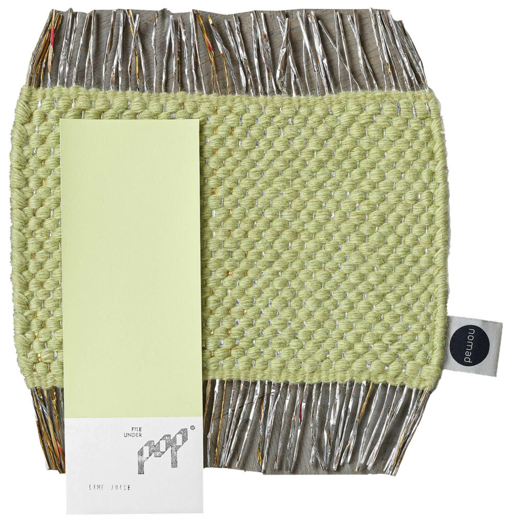 绿地毯由羊毛和回收糖果打包