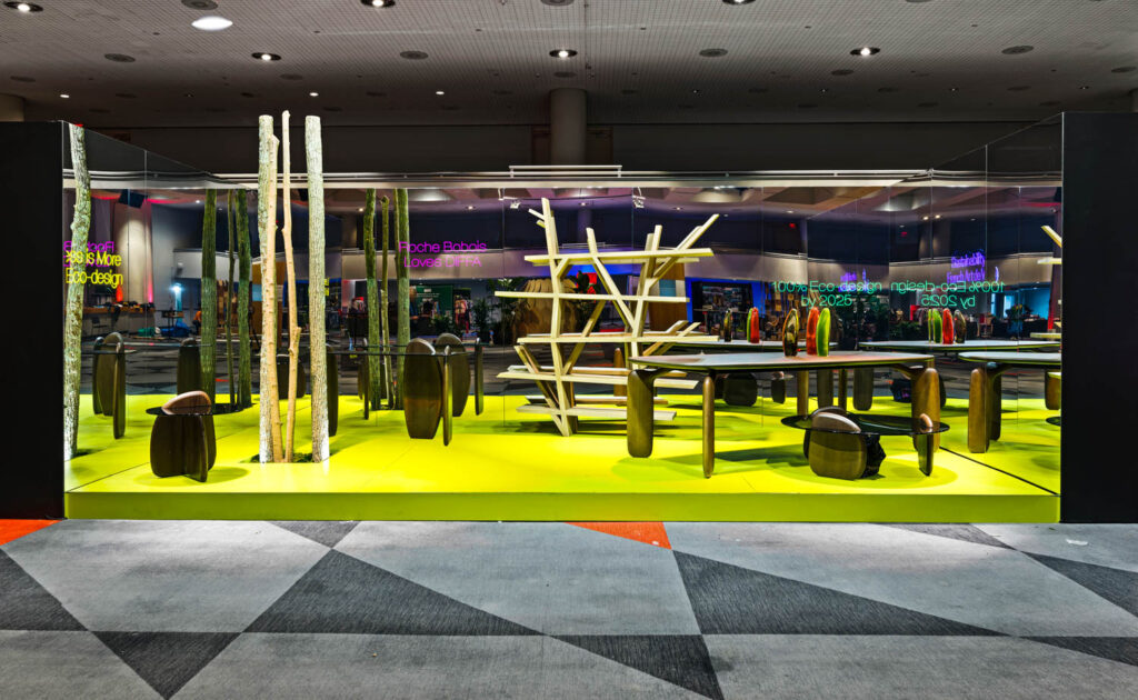 瑞秋波比斯和罗克威尔集团为DIFFA安装