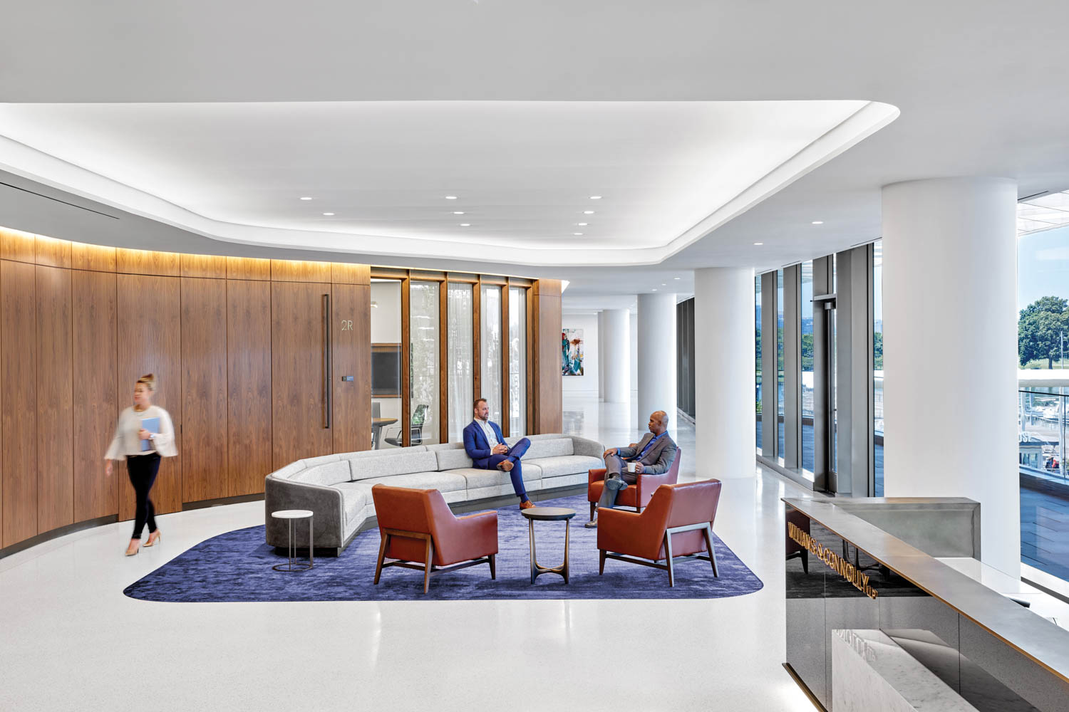 Williams和Connolly大堂