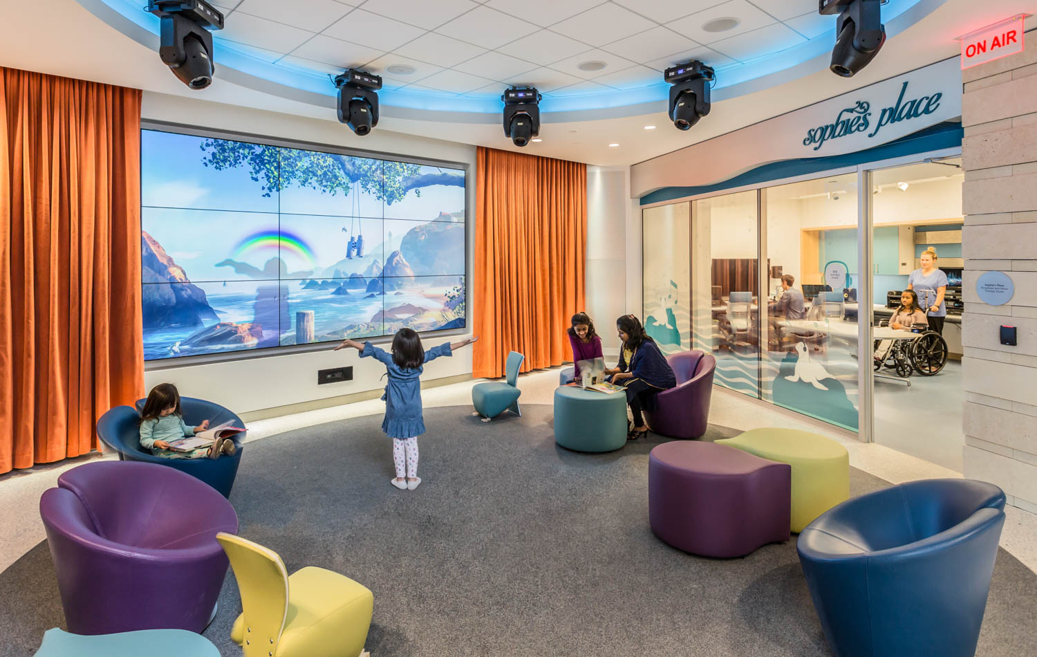 Lucile Packard儿童医院斯坦福儿童游戏区