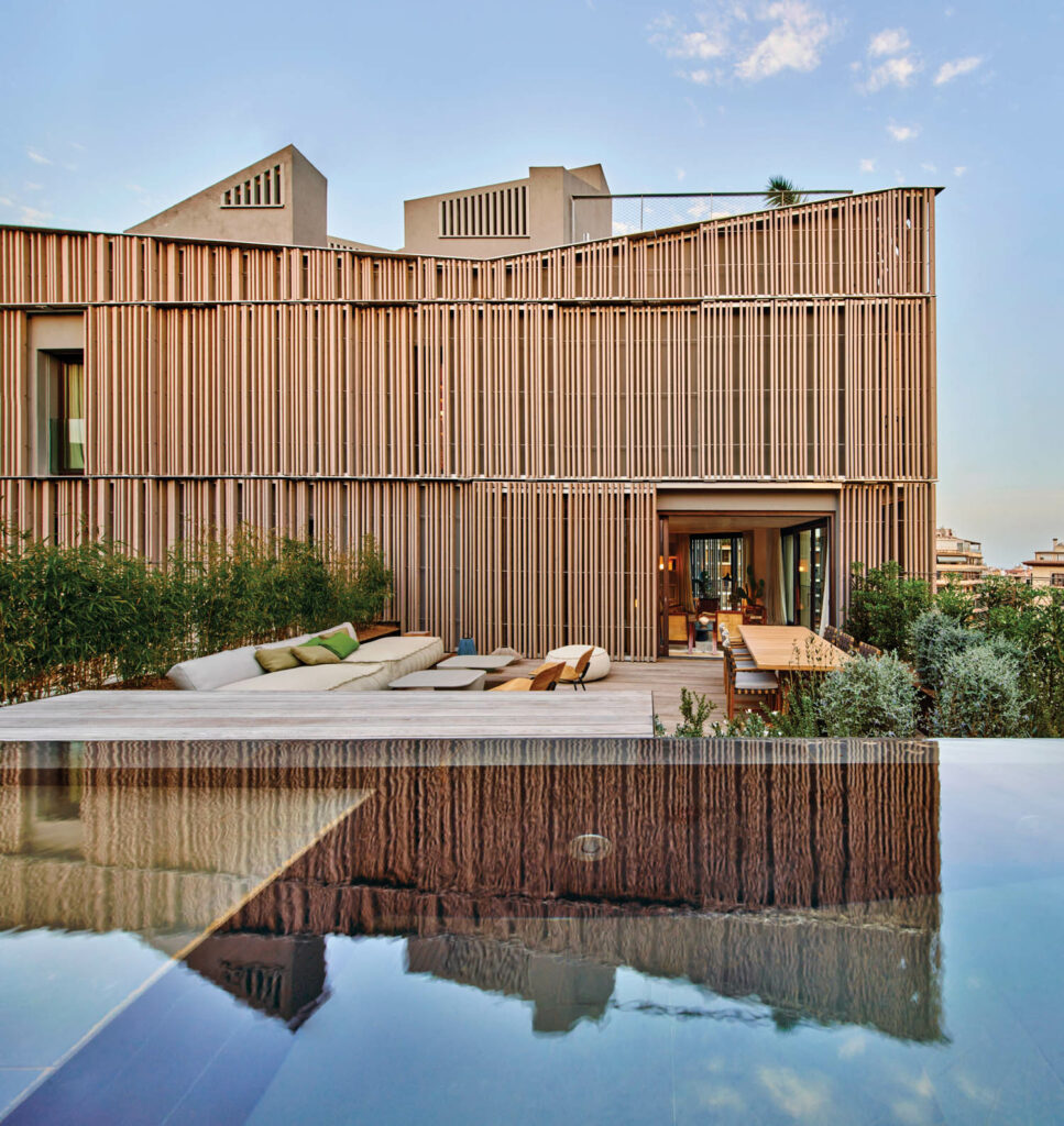 顶层起居室开通