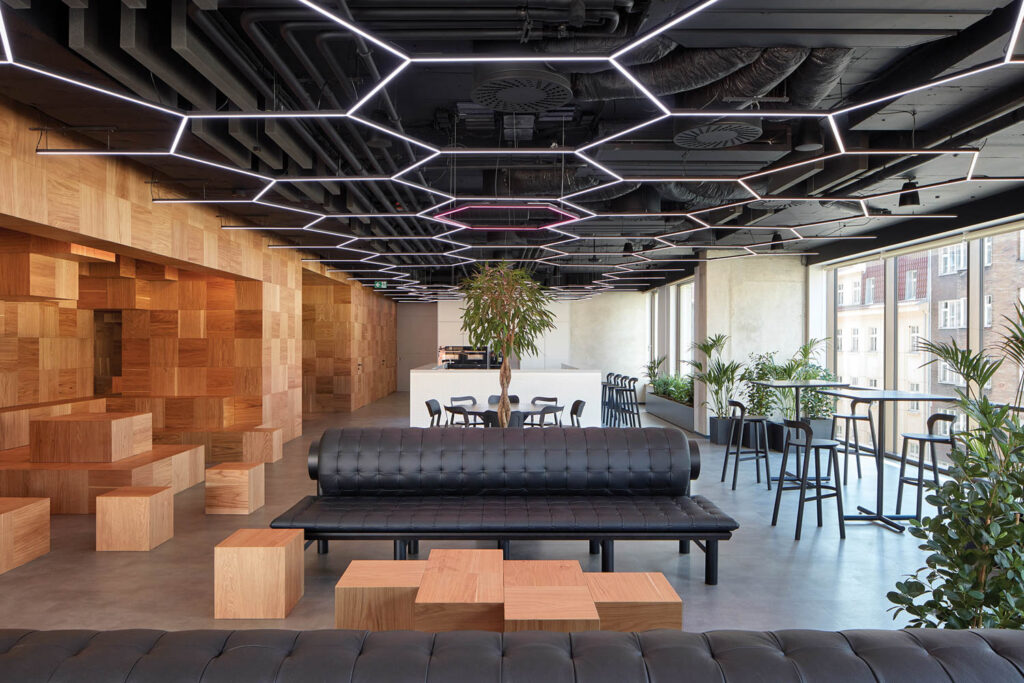 Pricefx咖啡馆六角LED网格