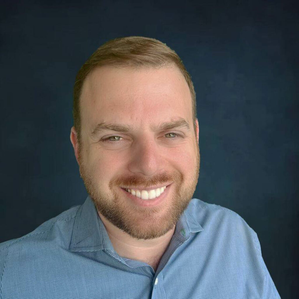 Yehuda Fisch,Lucida平面区域销售主管