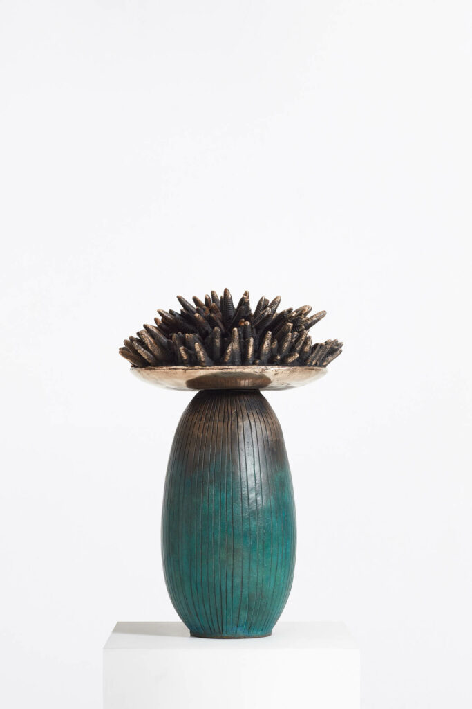 mum'unoswari雕像Zizipho波斯瓦