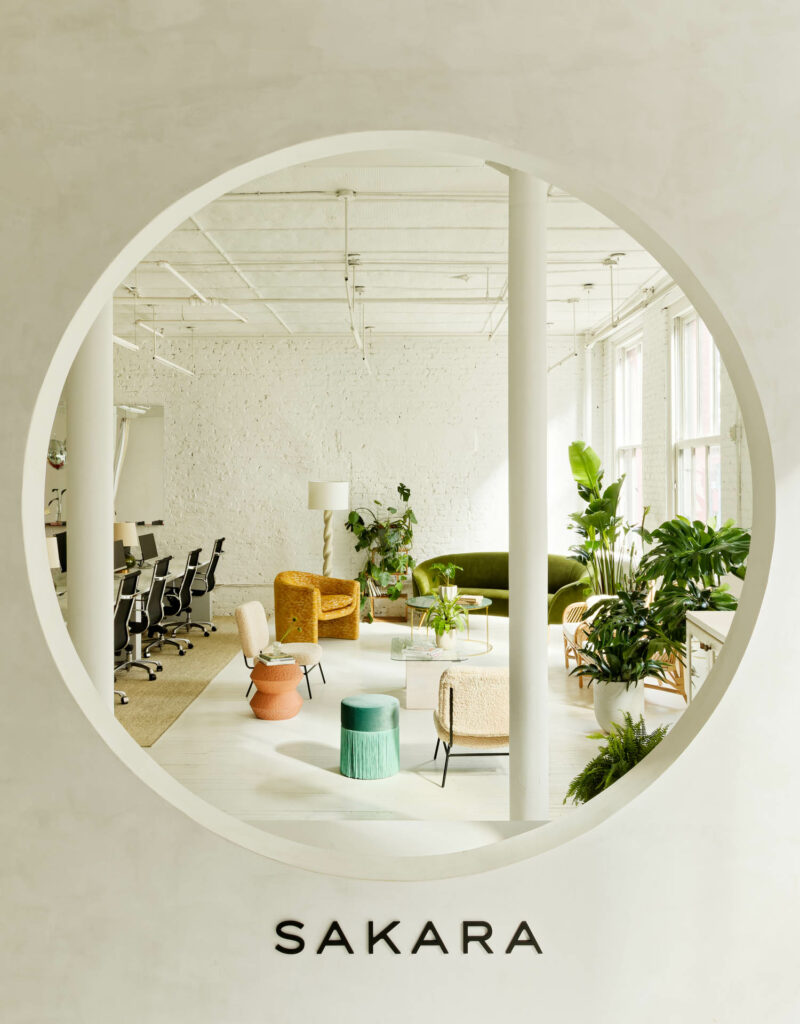 圆形切入Sakara生活办公室