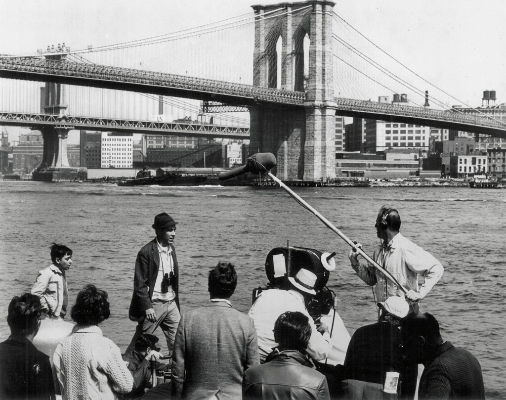 1965年Fulton街19号A千客