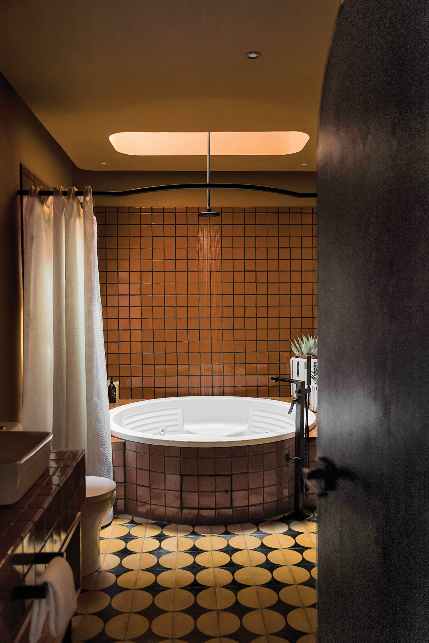 Casa Hoyos客房圆浴缸