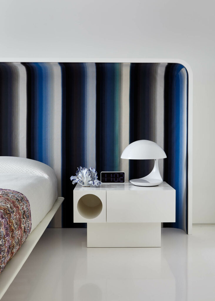 定制蓝装饰头板