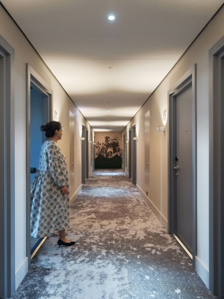 西伯利亚酒店客房走廊 StudioShoo设计