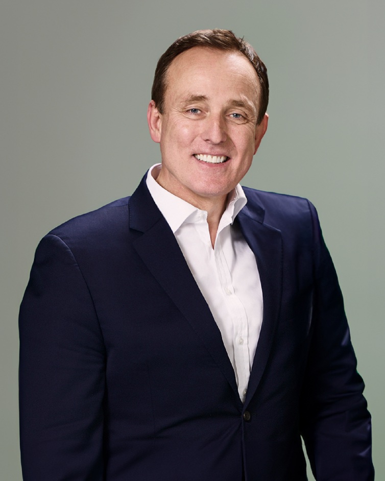 Henry Jones Tom狄克逊首席执行官