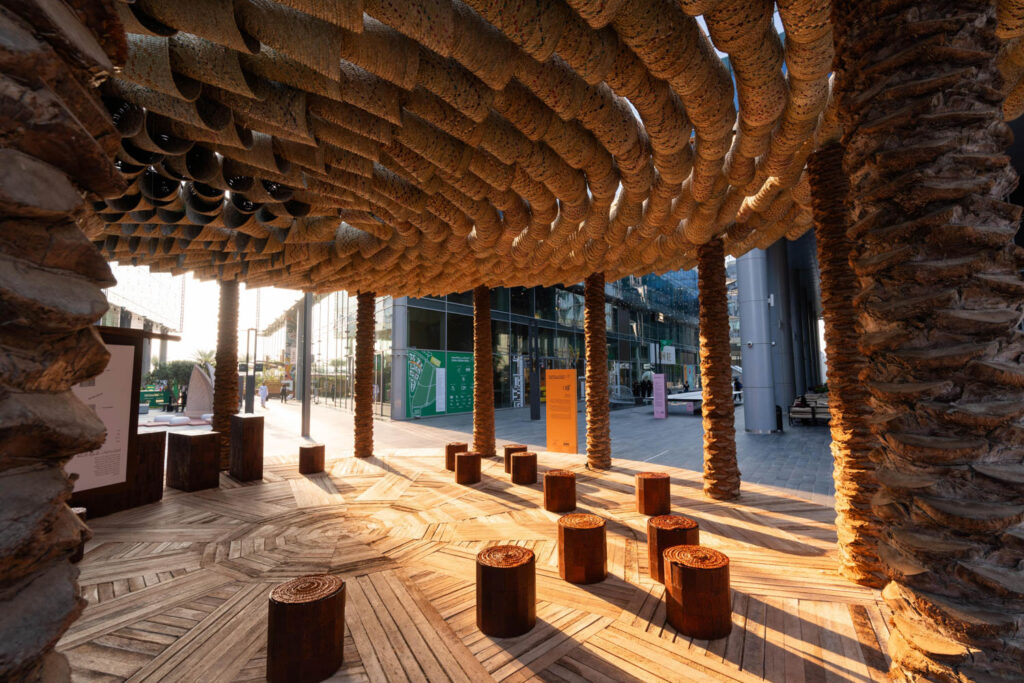 由Abdalla Almulla撰写