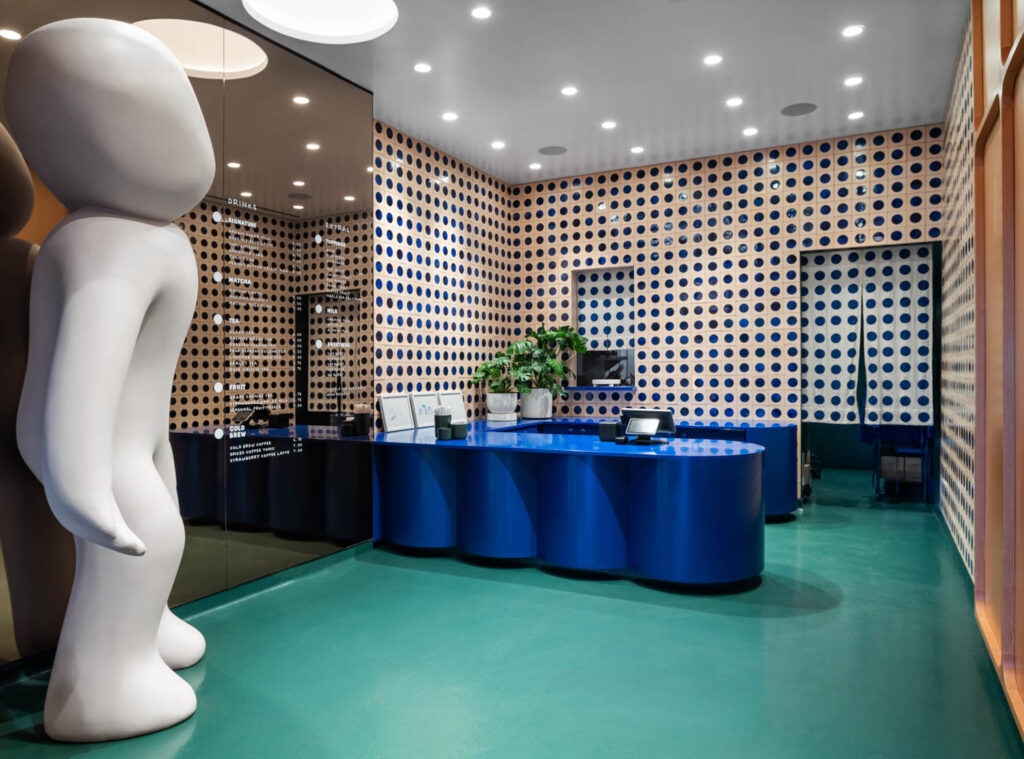 与Jellyman吉祥物和多美蓝调对接