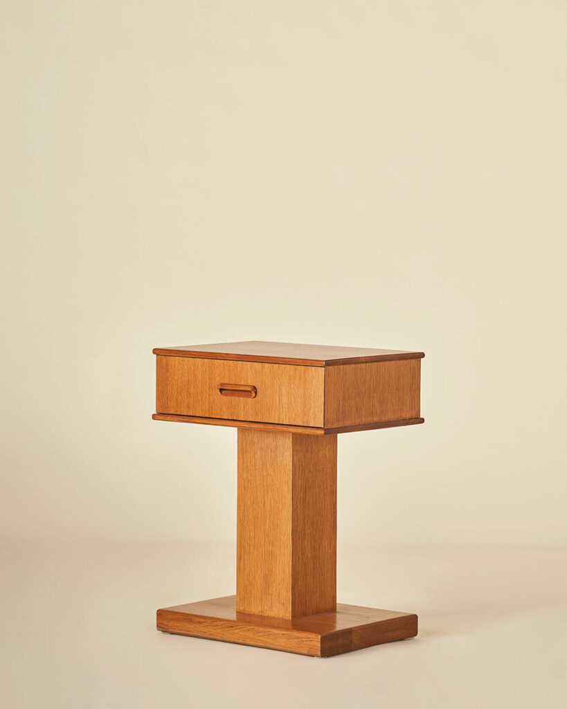 抽屉看起来像一个管道